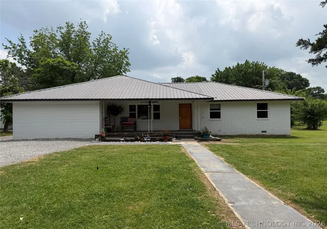 Homes for sale in Talihina, OK | 3647 Se State Hwy 63, Talihina, OK 74571 | MLS# 2618558
