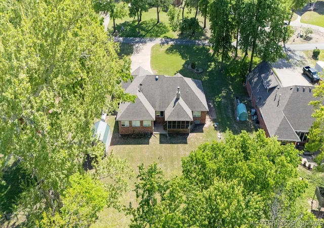 Homes for sale in Afton, OK | 27204 S 125Th Hwy #9, Afton, OK 74331 | MLS# 2616552