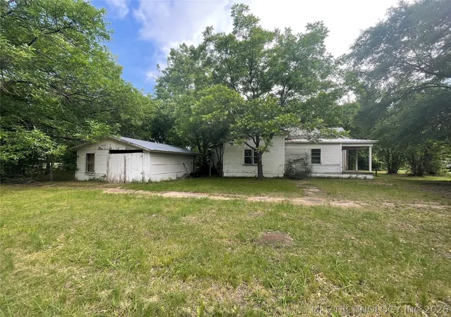 Homes for sale in Coalgate, OK | 502 W Hanover, Coalgate, OK 74538 | MLS# 2618605