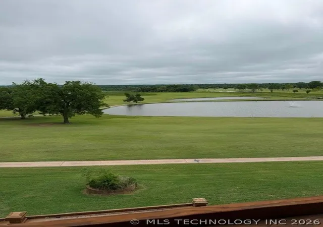 Homes for sale in Burneyville, OK | 125 Falconhead, Burneyville, OK 73430 | Houzeo