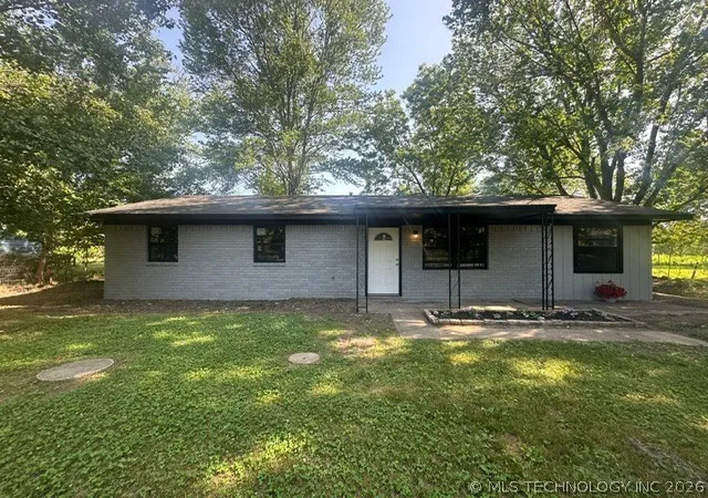 Homes for sale in Tahlequah, OK | 639 Green Country Dr, Tahlequah, OK 74464 | MLS# 2618652