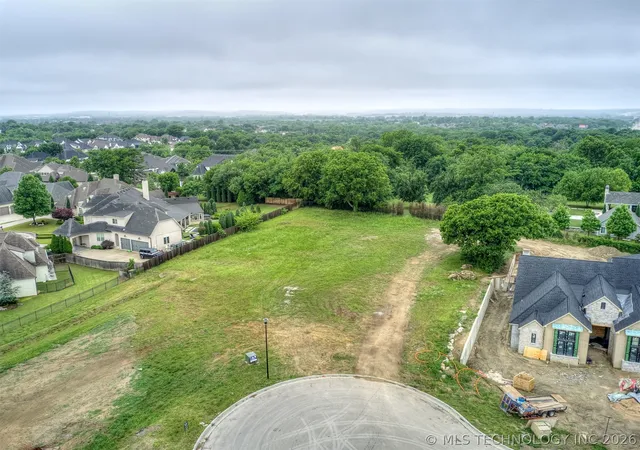 2nd image of 10612 S Holley St, Jenks, OK 74037 | MLS# 2618405