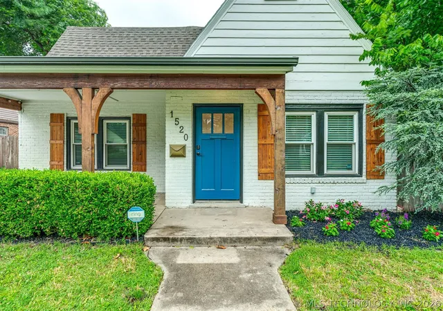 Photo 1 of Single family home for sale at 1520 S Gary Ave, Tulsa, OK 74104 | MLS# 2618582 | Listing updated on 2026-09-18