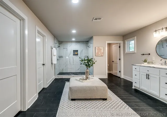 Photo 3 of Single family home for sale at 1520 S Gary Ave, Tulsa, OK 74104 | MLS# 2618582 | Listing updated on 2026-09-18