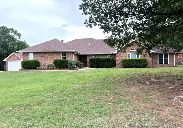 Homes for sale in Mc Alester, OK | 815 Kinkead Rd, Mc Alester, OK 74501 | MLS# 2618728