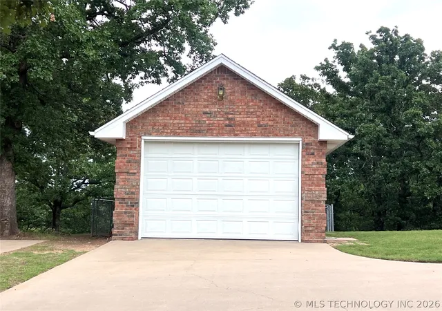 Homes for sale in Mc Alester, OK | 815 Kinkead Rd, Mc Alester, OK 74501 | MLS# 2618728