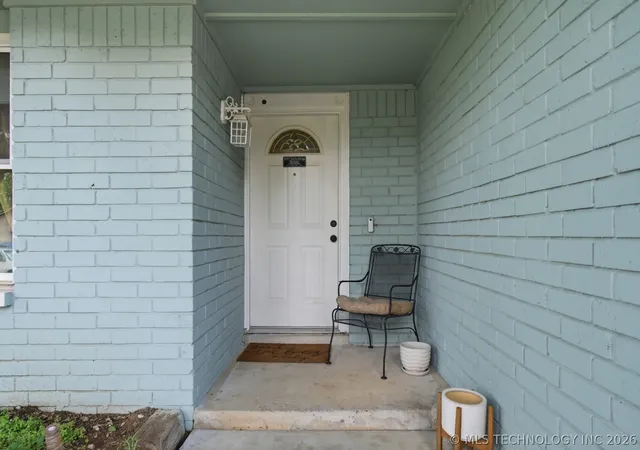 2nd image of 209 E Austin St, Broken Arrow, OK 74011 | MLS# 2618724