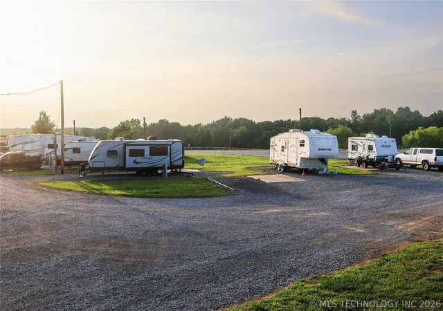 Photo 3 of Single family home for sale at 7608 E Highway 270, Mc Alester, OK 74501 | MLS# 2618737 | Listing updated on 2026-08-20