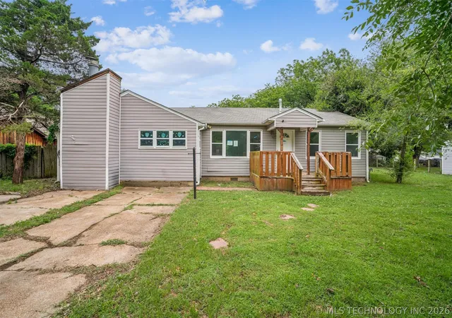 Homes for sale in Wagoner, OK | 1010 N Gertrude Ave, Wagoner, OK 74467 | MLS# 2617609