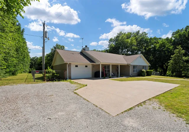 Homes for sale in Vinita, OK | 445243 Oklahoma 28, Vinita, OK 74301 | MLS# 2618767