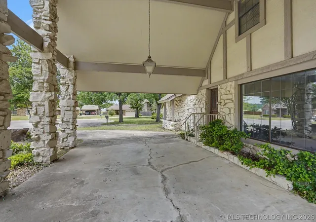 5th image of 105 Mockingbird Ln, Skiatook, OK 74070 | MLS# 2618769