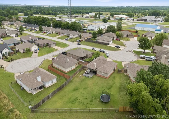 Homes for sale in Catoosa, OK | 19392 Holly Ct, Catoosa, OK 74015 | MLS# 2618820