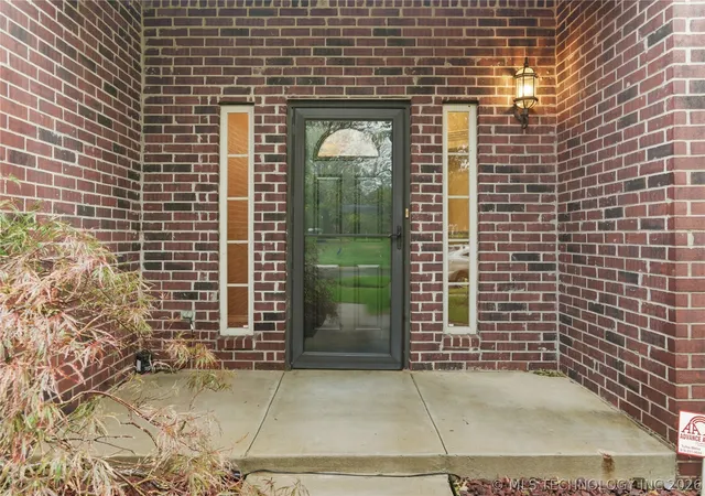 Photo 2 of Sale Pending at 14178 N 108th Eastavenue, Collinsville, OK 74021 | MLS# 2618718 | Listing updated on 2026-08-24
