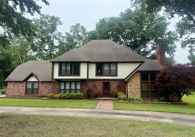 Photo 1 of Single family home for sale at 5909 Rolling Oaks Dr, Muskogee, OK 74401 | MLS# 2618781 | Listing updated on 2026-08-20