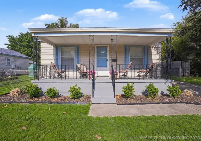 3rd image of 1414 S Yale Ave, Tulsa, OK 74112 | MLS# 2618780