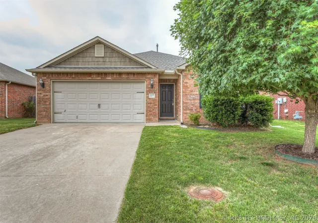 Homes for sale in Bixby, OK | 12677 S 88th Eastavenue, Bixby, OK 74008 | MLS# 2618800