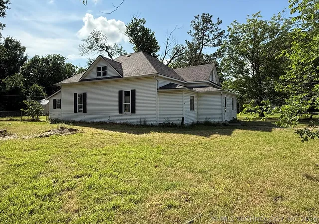 Homes for sale in Inola, OK | 210 B St Nw, Inola, OK 74036 | MLS# 2618890