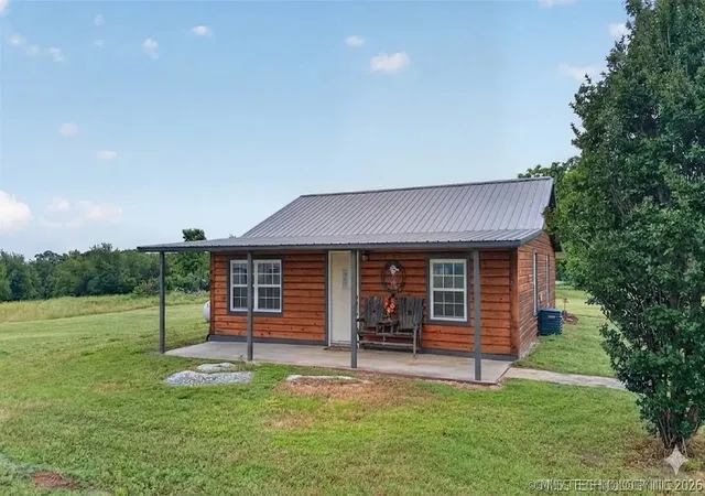 2nd image of 108295 New Texanna Rd, Checotah, OK 74426 | MLS# 2618913