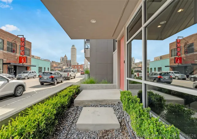 Listing Photo 4 - Condo for sale in building located at 617 E 3rd St, Tulsa, OK 74120 - Unit #617
