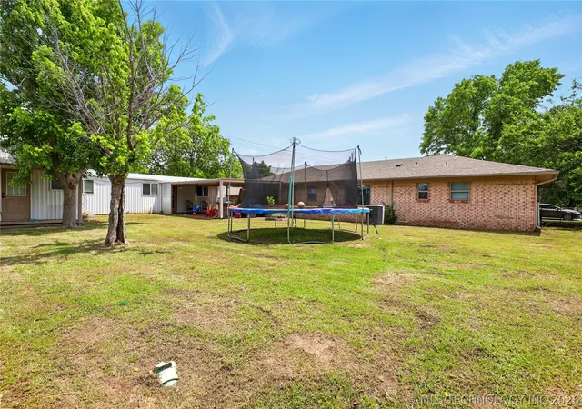 Homes for sale in Calera, OK | 300 Michelle, Calera, OK 74730 | MLS# 2618979