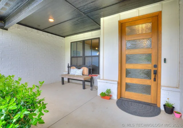 Photo 2 of Single family home for sale at 3220 W 118th Street S, Jenks, OK 74037 | MLS# 2618941 | Listing updated on 2026-08-26