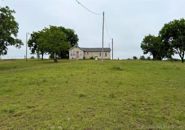 Homes for sale in Ringling, OK | 9390 State Hwy 89, Ringling, OK 73456 | MLS# 2619017