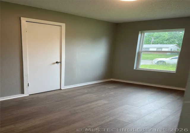 14th image of 1386 E 51st Pl N, Tulsa, OK 74126 | MLS# 2619050