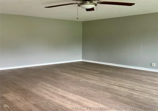 4th image of 1386 E 51St Pl N, Tulsa, OK 74126 | MLS# 2619050