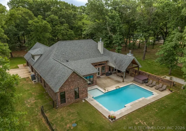 Homes for sale in Coweta, OK | 14220 S 257Th Eastavenue, Coweta, OK 74429 | MLS# 2618976