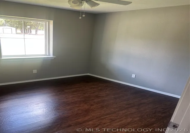 4th image of 333 E Third St, Duncan, OK 73533 | MLS# 2618861
