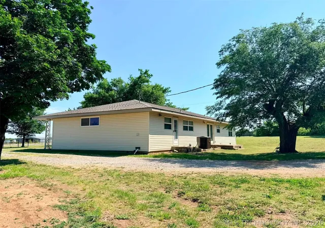 5th image of 345051 E Hwy 64 Hwy, Pawnee, OK 74058 | MLS# 2619081