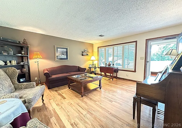 3rd image of 1174 Concord, Ardmore, OK 73401 | MLS# 2618576