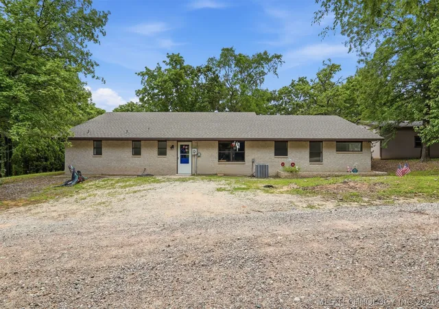 1st image of 2702 Redbud Ln, Kingston, OK 73439 | MLS# 2619097
