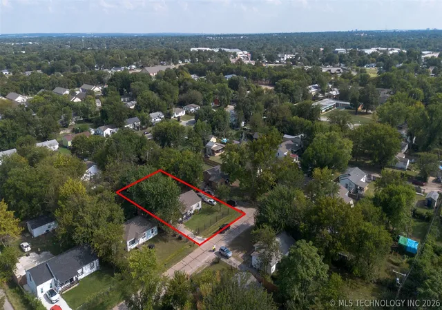 18th image of 2017 N College Ave W, Tulsa, OK 74110 | MLS# 2619109