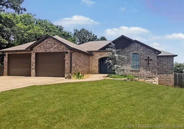 1st image of 4236 Highland Dr, Tahlequah, OK 74464 | MLS# 2619158