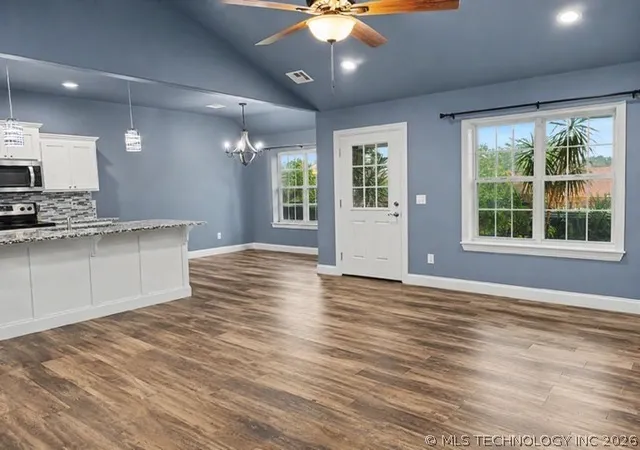 5th image of 4236 Highland Dr, Tahlequah, OK 74464 | MLS# 2619158