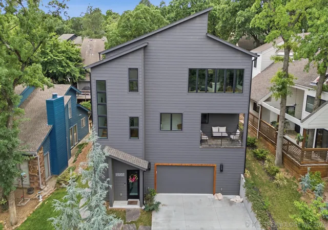 Photo 1 of Single family home for sale at 9708 S Maplewood Ave, Tulsa, OK 74134 | MLS# 2619007 | Listing updated on 2026-08-21
