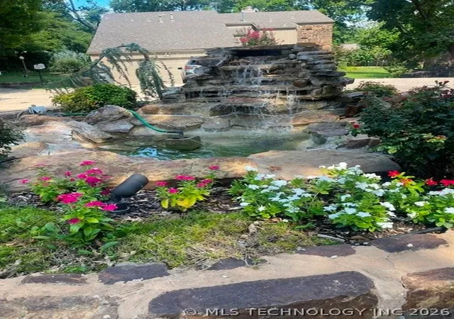 3rd image of 3310 E 68th Pl, Tulsa, OK 74136