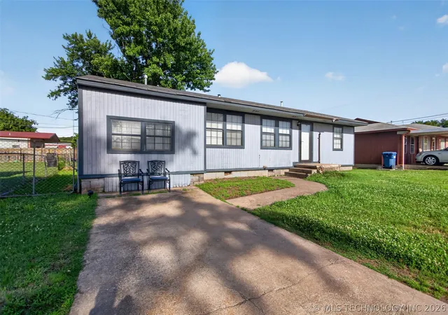 5th image of 108 Maple St, Locust Grove, OK 74352 | MLS# 2619168