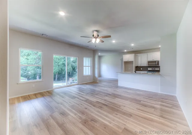 Photo 3 of Single family home for sale at 2561 W 66th Place S, Tulsa, OK 74132 | MLS# 2619217 | Listing updated on 2026-08-27