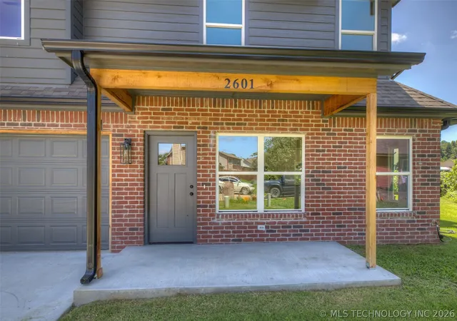 Photo 2 of Single family home for sale at 2601 W 65th Street S, Tulsa, OK 74132 | MLS# 2619223 | Listing updated on 2026-08-27