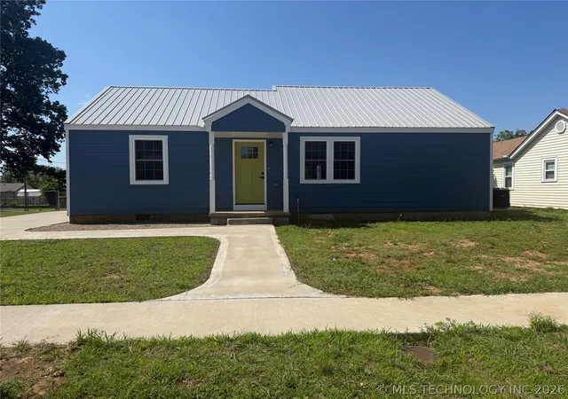 Photo 1 of Single family home for sale at 1019 East 5th, Cushing, OK 74023 | MLS# 2619225 | Listing updated on 2026-08-20