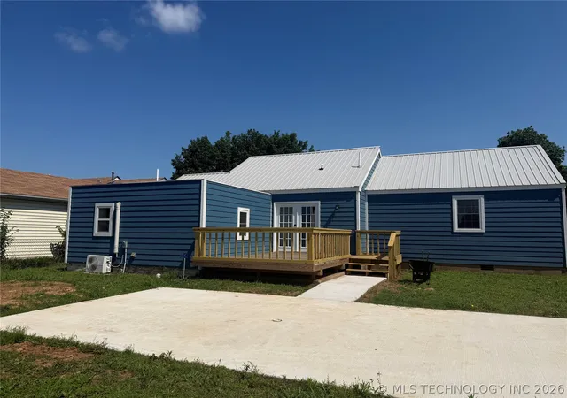 Photo 3 of Single family home for sale at 1019 East 5th, Cushing, OK 74023 | MLS# 2619225 | Listing updated on 2026-08-20