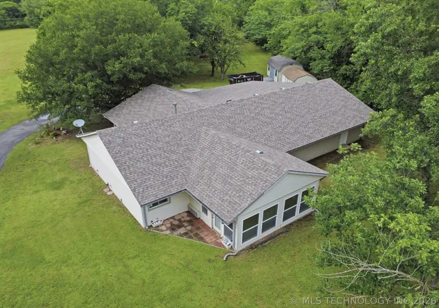 2nd image of 396620 W 1300 Rd, Dewey, OK 74029 | MLS# 2618876