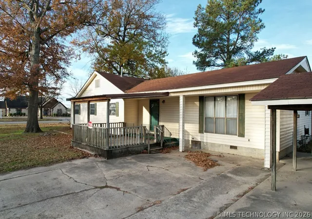 Homes for sale in Stigler, OK | 501 W Main St, Stigler, OK 74462 | MLS# 2619247
