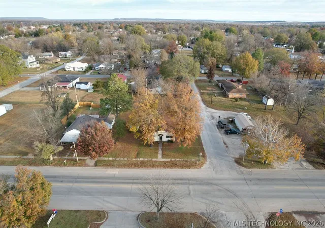 Homes for sale in Stigler, OK | 501 W Main St, Stigler, OK 74462 | MLS# 2619247