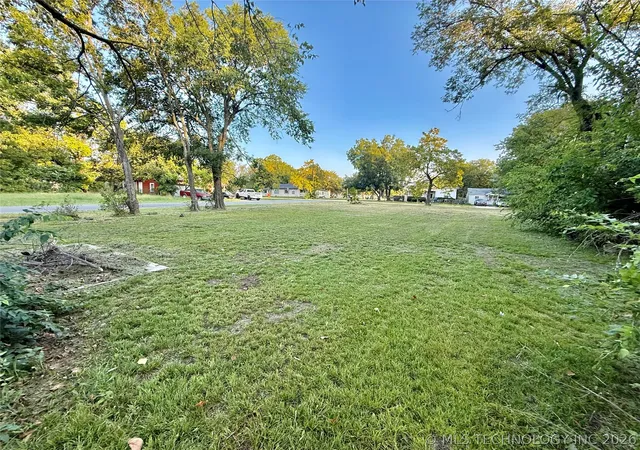Homes for sale in Ada, OK | 322 N Ash, Ada, OK 74820 | MLS# 2619253