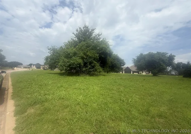 Photo 3 of Land for sale at Country Clb Cir, Muskogee, OK 74403 | MLS# 2619255 | Listing updated on 2026-05-26