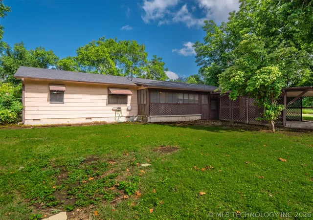 1st image of 350 Ne 4th St, Krebs, OK 74554 | MLS# 2619177