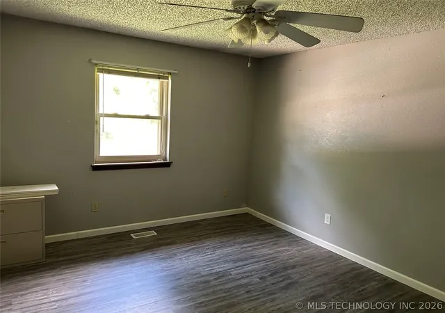 32nd image of 3205 S Bermuda Ave, Sand Springs, OK 74063 | MLS# 2619286